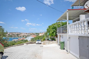 Гостиница Apartments Petar  Трогир